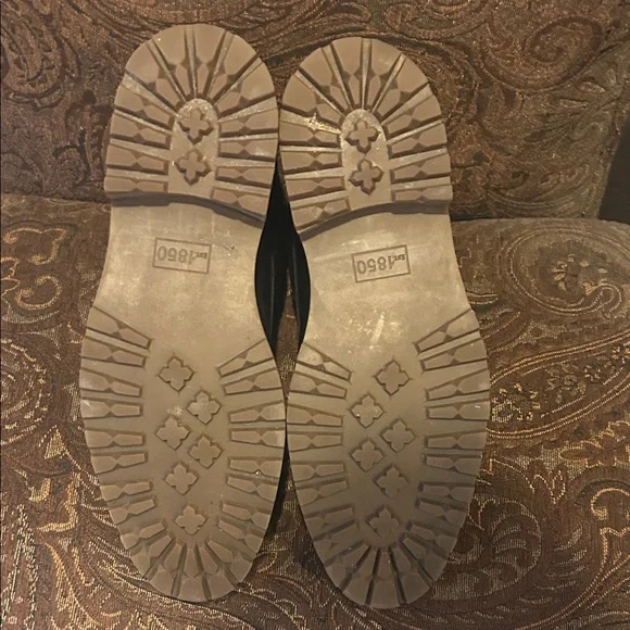 Johnston & Murphy Black Leather Men's Boots - MAKE OFFER!! - Picture 2 of 5